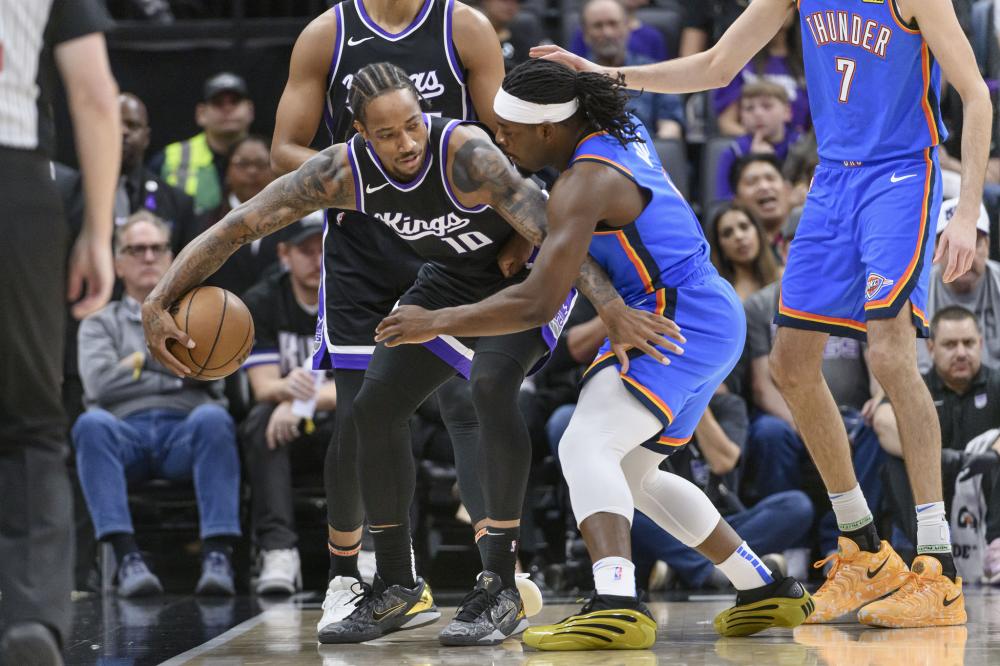 路奠定基石 路奠定基石