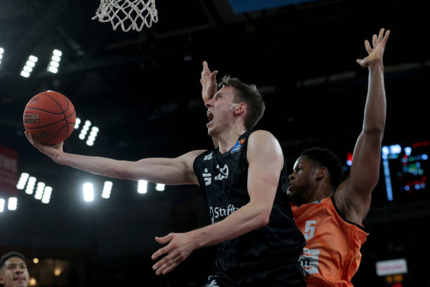 本次赛事的 本次赛事的