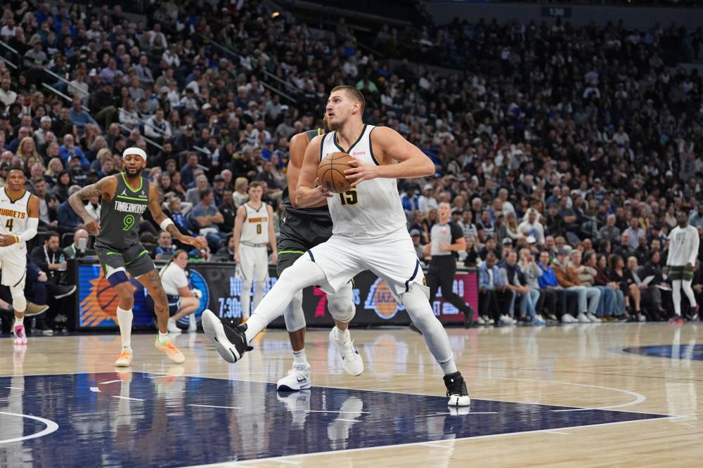 孔帕尼凭借 孔帕尼凭借