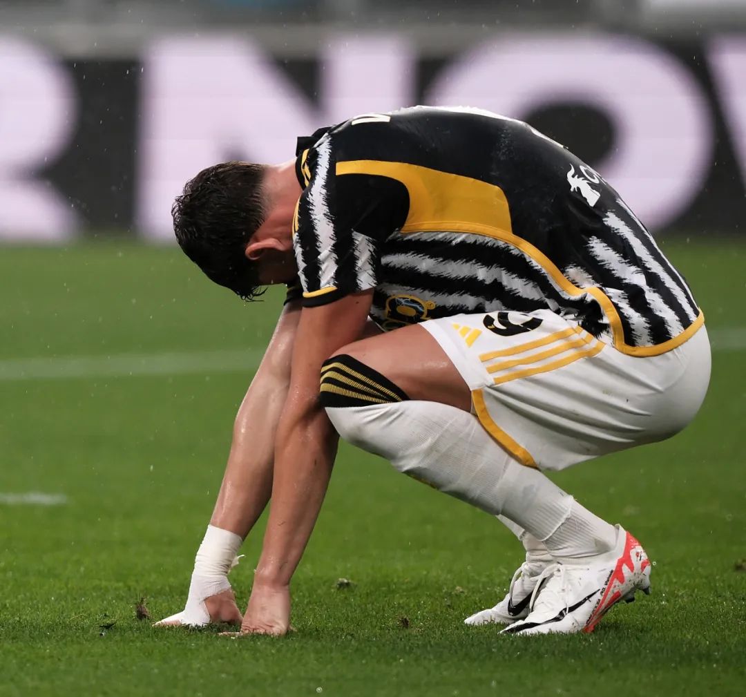 在关键时刻 在关键时刻